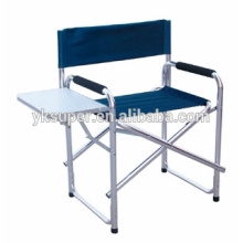 Silla deportiva de director con mesa lateral y bolsillos laterales